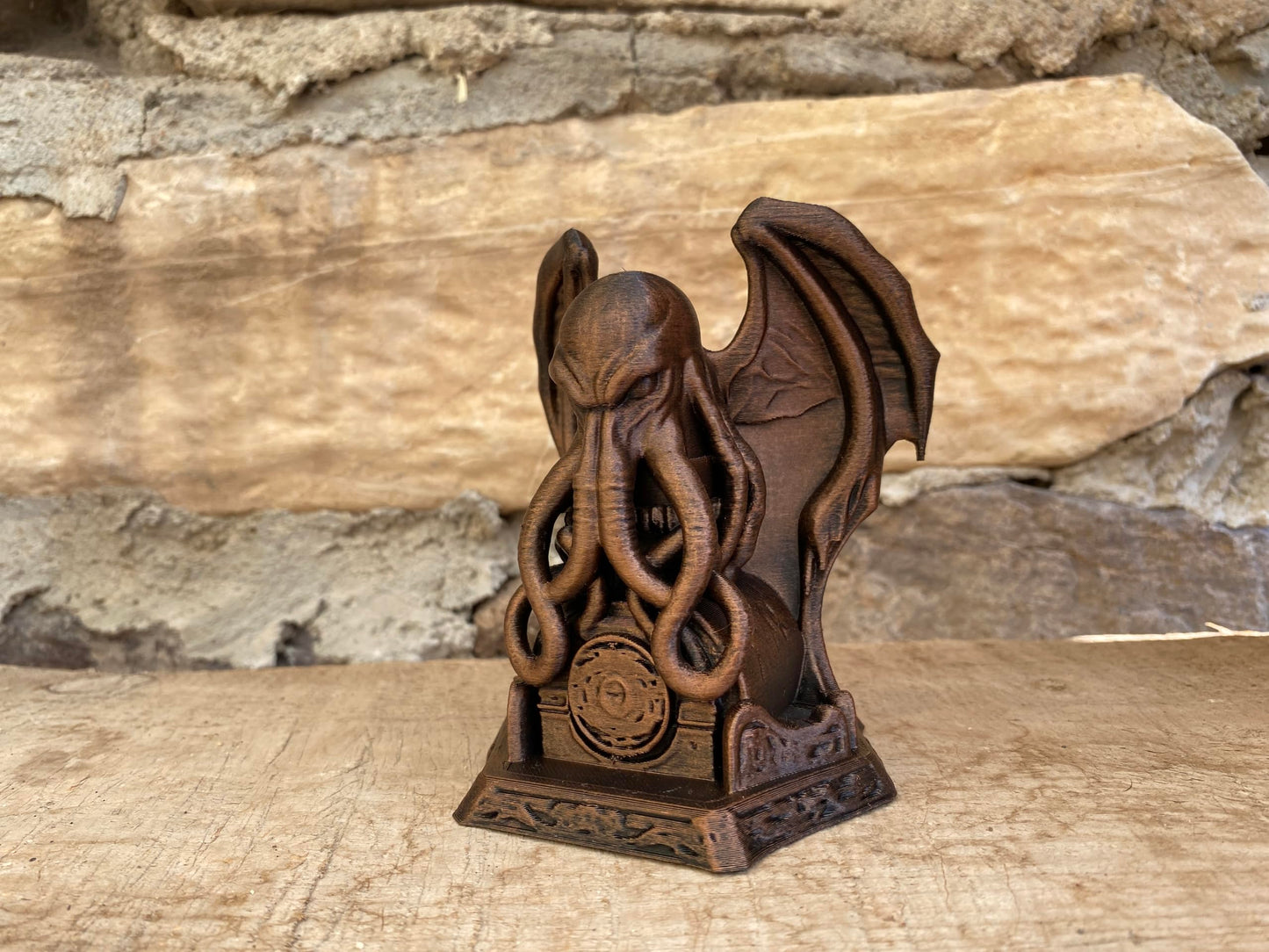 Cthulhu Eldritch Horror Figurine - Hand-Painted Lovecraftian Mythos Statue – Unique Gothic Home & Office Decor – Tabletop RPG & Fantasy Collector’s Gift