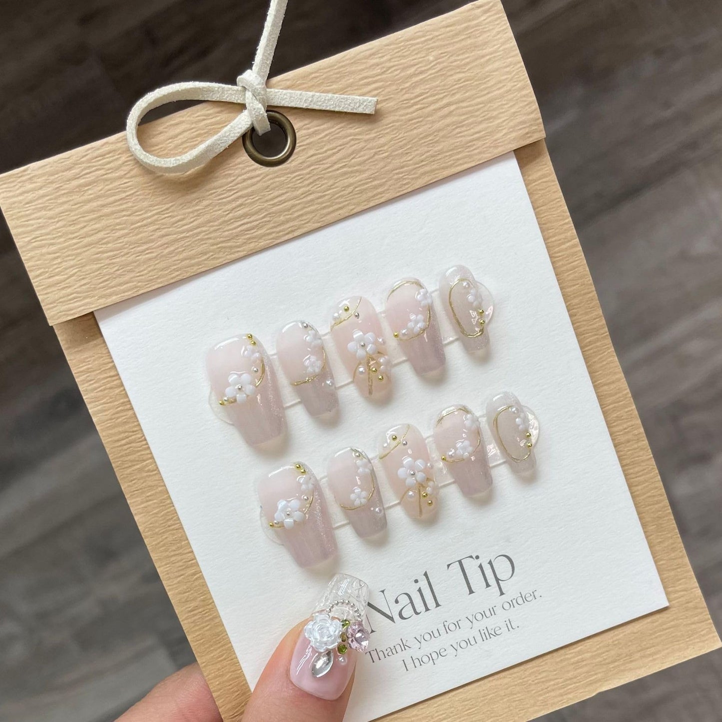 NLSJMP,10Pcs,Size M,3D Handmade Press on Nails Medium Length Acrylic Fake Nails Kit,Glitter Flower Design Nail Art Kit,Include Toolkit,Reusable False nails,WHITE