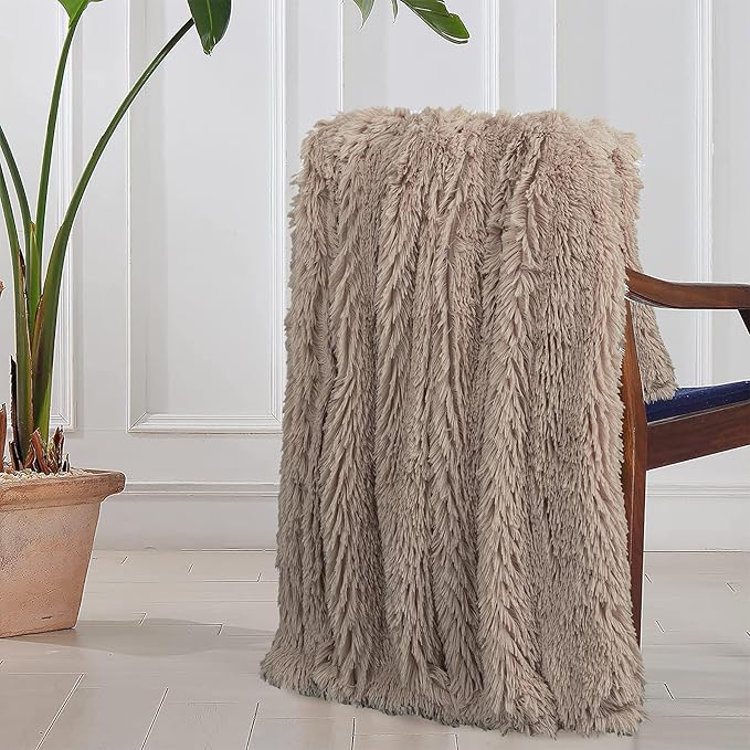 Tuddrom Decorative Extra Soft Faux Fur Throw Blanket 50"x60",Solid Reversible Fuzzy Lightweight Long Hair Shaggy Blanket,Fluffy Cozy Plush Fleece Comfy Microfiber Blanket for Couch Sofa Bed,Khaki