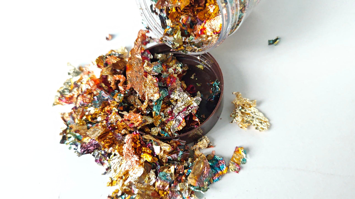 BLWAFY Gilding Flakes Leaf Flakes Gilding Variegated Gold Foils for Art Supplies,Resin,Nails,Painting,Crafts(Multicolor)