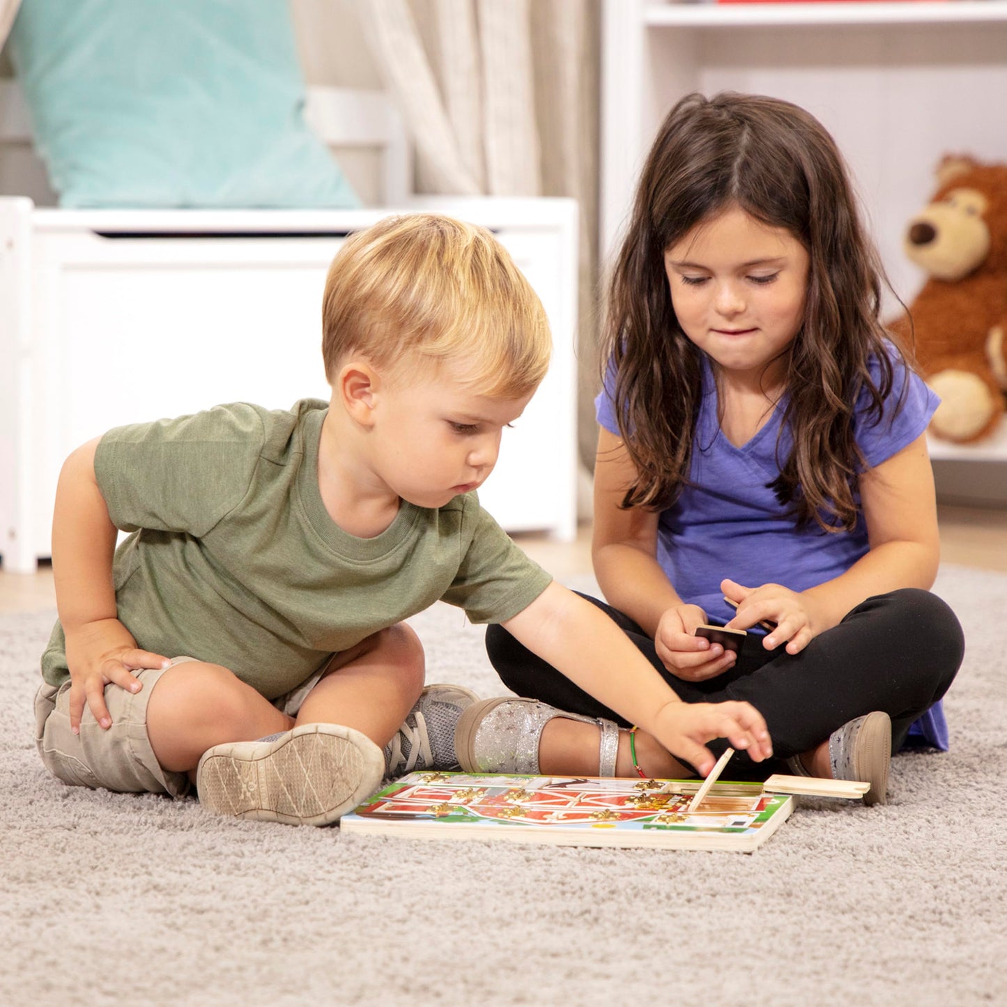 Melissa & Doug Hide and Seek Farm Wooden Activity Board with Barnyard Animal Magnets