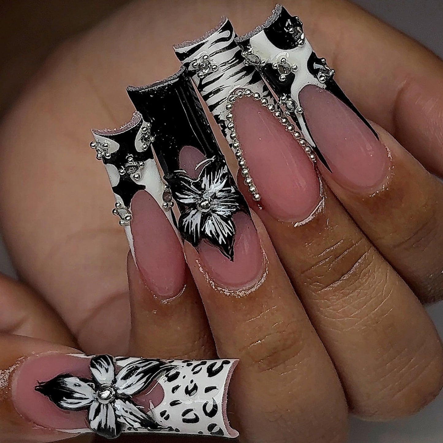 SEENEEY Long Press on Nails Square Fake Nails Black Artificial Nail 3D Floral Designs Rhinestones Stick on Nail for Women 24pcs