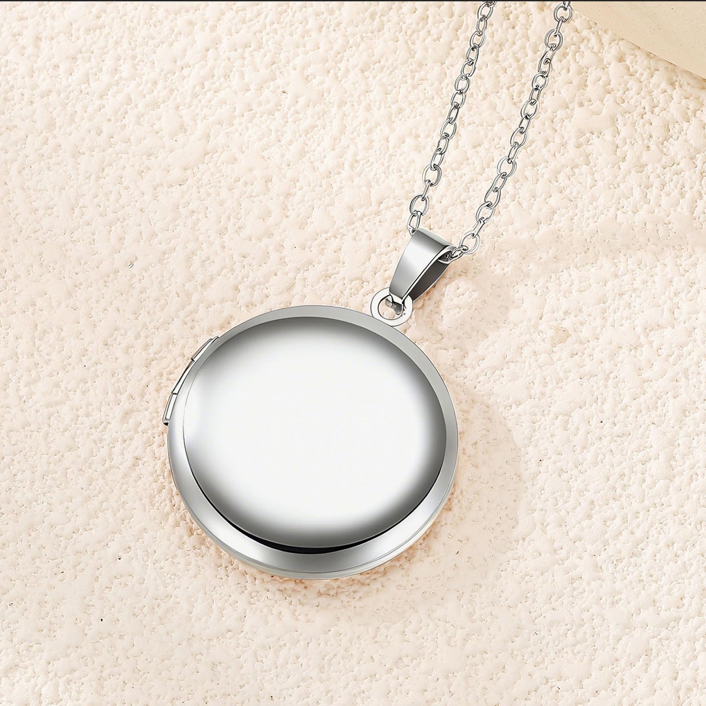 PHOCKSIN Silver Glossy Personalized Round Locket Necklace Custom Photo Locket Necklace for Women Picture Locket Pendant Necklace Text Engraved Customized Lockets Gifts for Mom Daughter