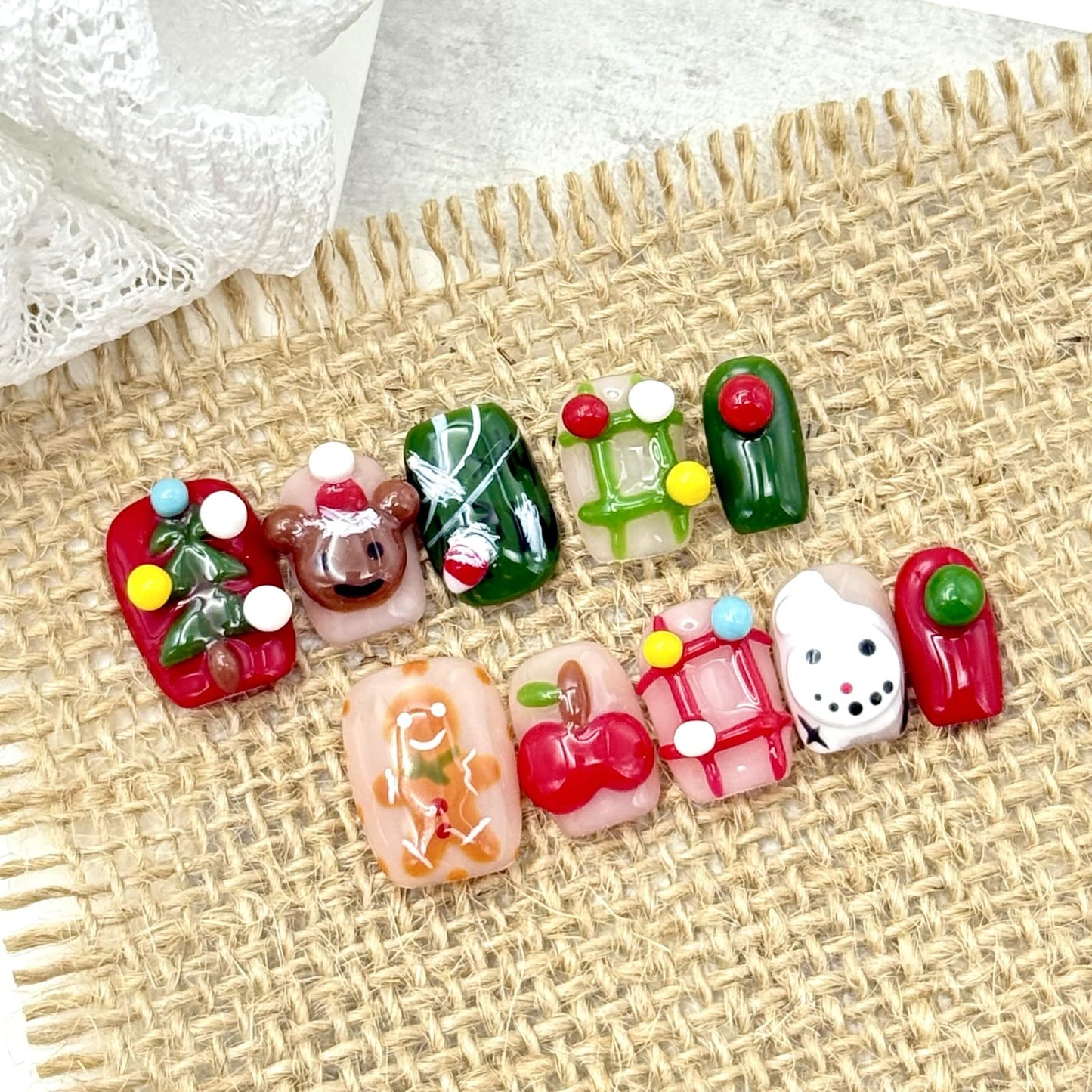 Christmas Short Square Press-On Nails, 3D Holiday Designs with Snowman and Bear, Festive Artificial Nails, for Women Girls Holiday