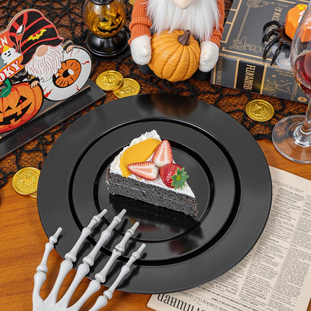 FLOWERCAT 200PCS Black Plastic Disposable Plates for Party - Black Plastic Plates - Serve for 100 Guests for Halloween Parties and Birthday Events