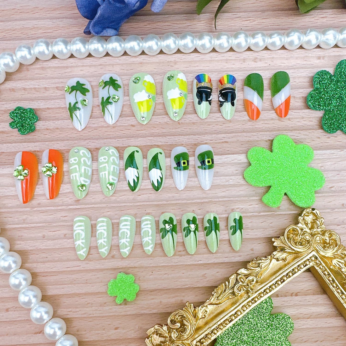 24Pcs St. Patrick's Day Press On Nails Medium Almond Fake Nails with Shamrocks Rhinestones Designs Rainbow Acrylic Nails Hat Dwarf Lucky Clover False Nails St Patricks Day Glue on Nails for Women