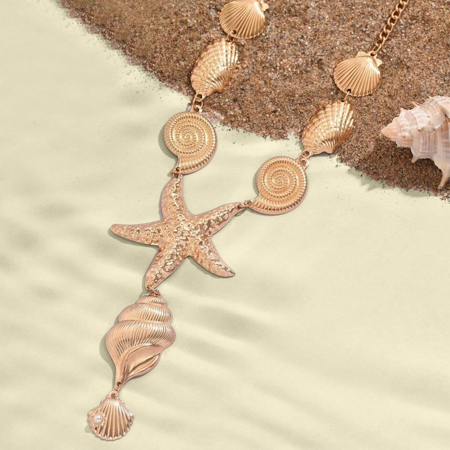 JAGWQRK Starfish Seashell Necklaces for Women Boho Y-Shaped Big Seashell Conch Pendant Necklace Statement Summer Beach Holiday Party Present Jewelry