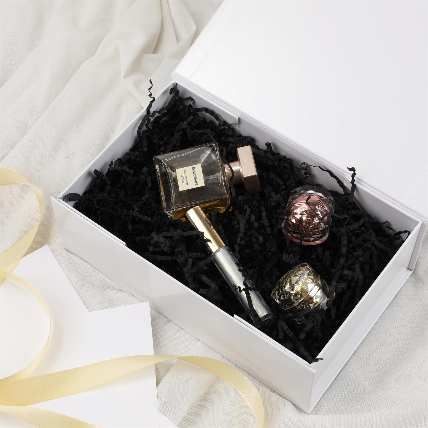 MUMUPACK 15 Pack Magnetic Gift Box With Lid 13x9x4.2,White Gift Boxes Bulk,Luxury Bridesmaid Proposal Box,Small Magnetic Closure Box Boxes For Presents,Wedding,Business