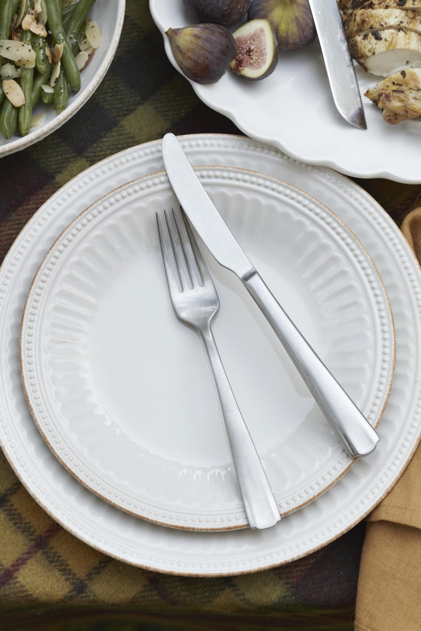 Lenox Dinnerware Sets, French Perle Groove White 24-Piece Dinnerware Set, Service For 8, Stoneware, Dishwasher Safe, Microwave Safe, Bowls, Plates And Bowls, Dinner Dishes, Plates (White, 24 Piece)