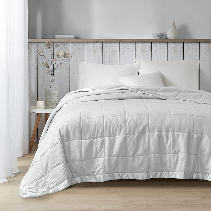 Madison Park Cambria Down Alternative Blanket, Premium 3M Scotchgard Moisture Wicking Treatment, Lightweight and Soft Bed Cover For Summer with Satin Trim, Oversized Full/Queen Gray