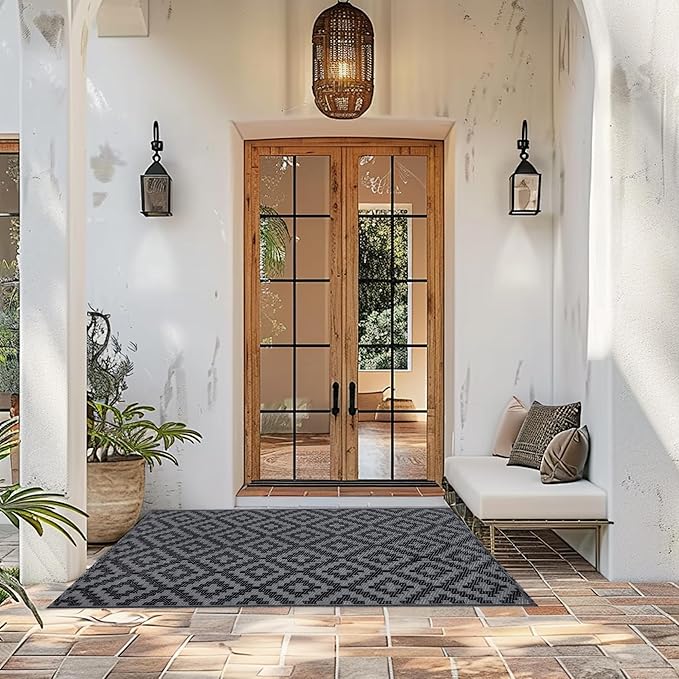 SAND MINE Waterproof Outdoor Rug 8x8 ft, Plastic Reversible Rug, Modern Area Rug, Large Floor Mat for Outdoors, RV, Patio, Backyard, Deck, Picnic, Beach, Camping (3' x 5', Black Grey Lattice)