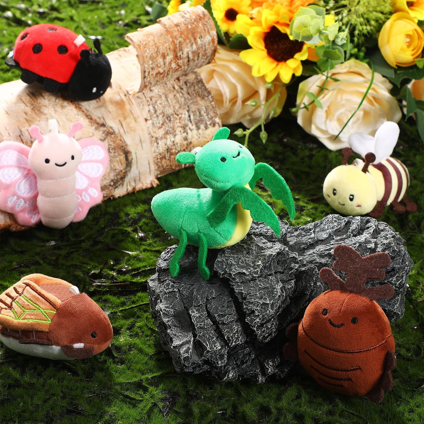 Meooeck 6 Pcs Cute Insect Plush 4 Inch Bug Stuffed Animals Ladybug Moth Beetle Bee Butterfly Mantis Keychains for Birthday Party Favors Classroom Prizes Christmas Stuffers Animal Collections