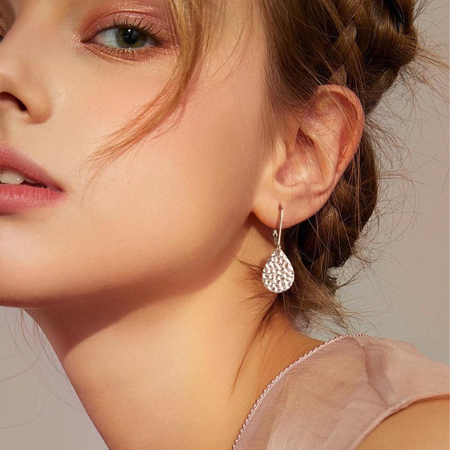 ALEXCRAFT Sterling Silver Teardrop Dangle Earrings for Women Hypoallergenic Silver Earrings Leverback Teardrop Dangling Earring Hammered Drop Dangle Earings for Women Jewelry Gifts