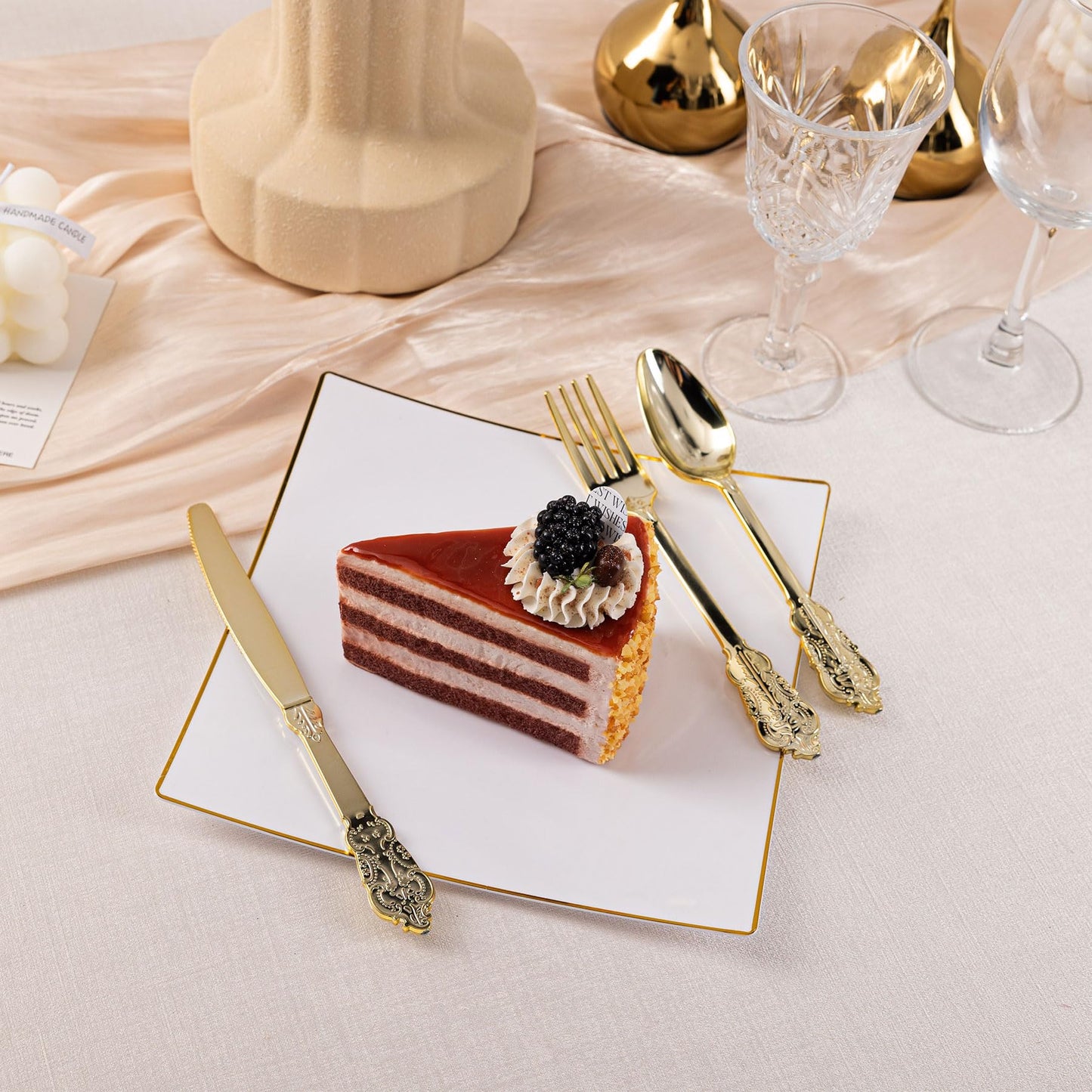 HOMIP 160PCS Gold Plastic Silverware Set Disposable Utensils -Include 80 Forks,40 Knives,40 Spoons -Heavyduty Cutlery Set for Vintage Wedding Party and Daily Use