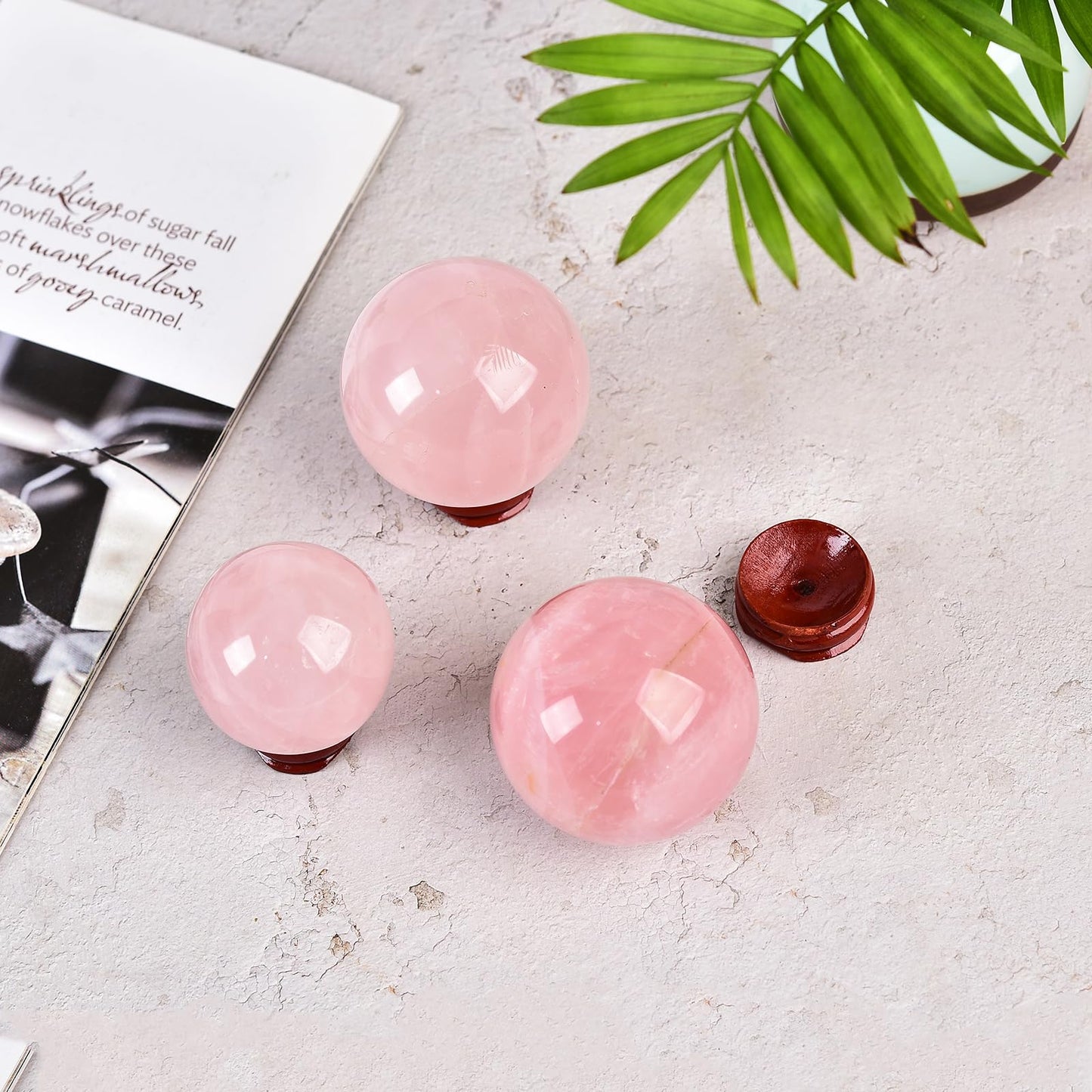 JIC Gem Natural Pink Rose Quartz Ball Sphere with Base,Class 1，5-6cm