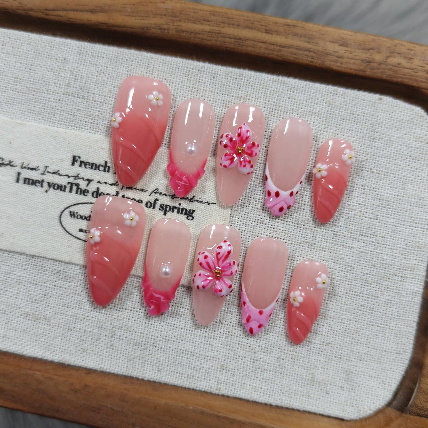 TENPAL Almond Press on Nails - Pink French Ombre & 3D Texture with Polka Dot & Wave Carving, Reusable & Handmade False Nails for Spring Summer | Sweet Watercolor Style(L）