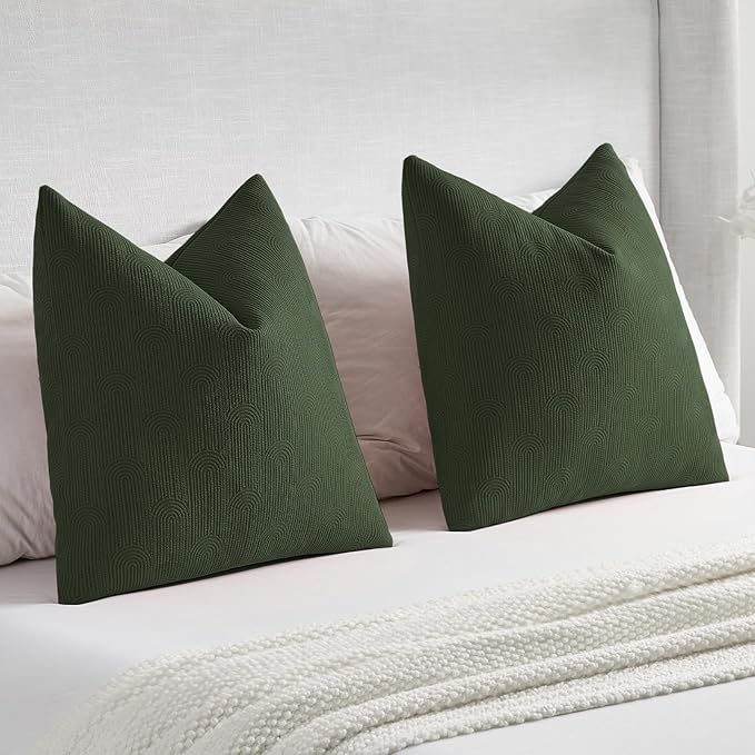 FUTEI Christmas Dark Green Chenille Decorative Throw Pillow Covers 18x18 Inch Set of 2,Soft Cozy Striped Geometric Patterns Cushion Cases,Modern Home Decor for Couch Bed Living Room