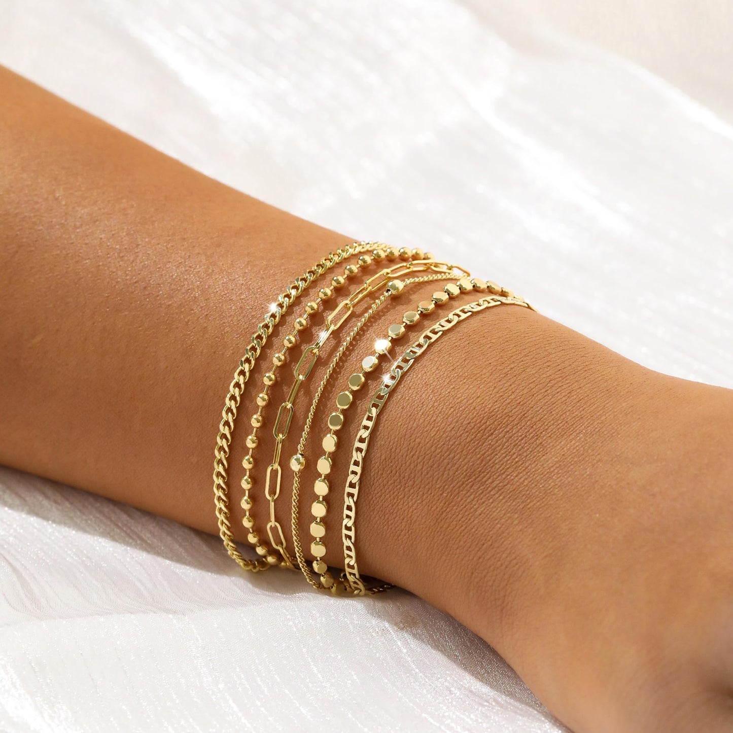 JECOMY Dainty Gold Bracelets for Women - Waterproof Stackable Gold Bracelet Stack Set - Perfect for Stylish Women