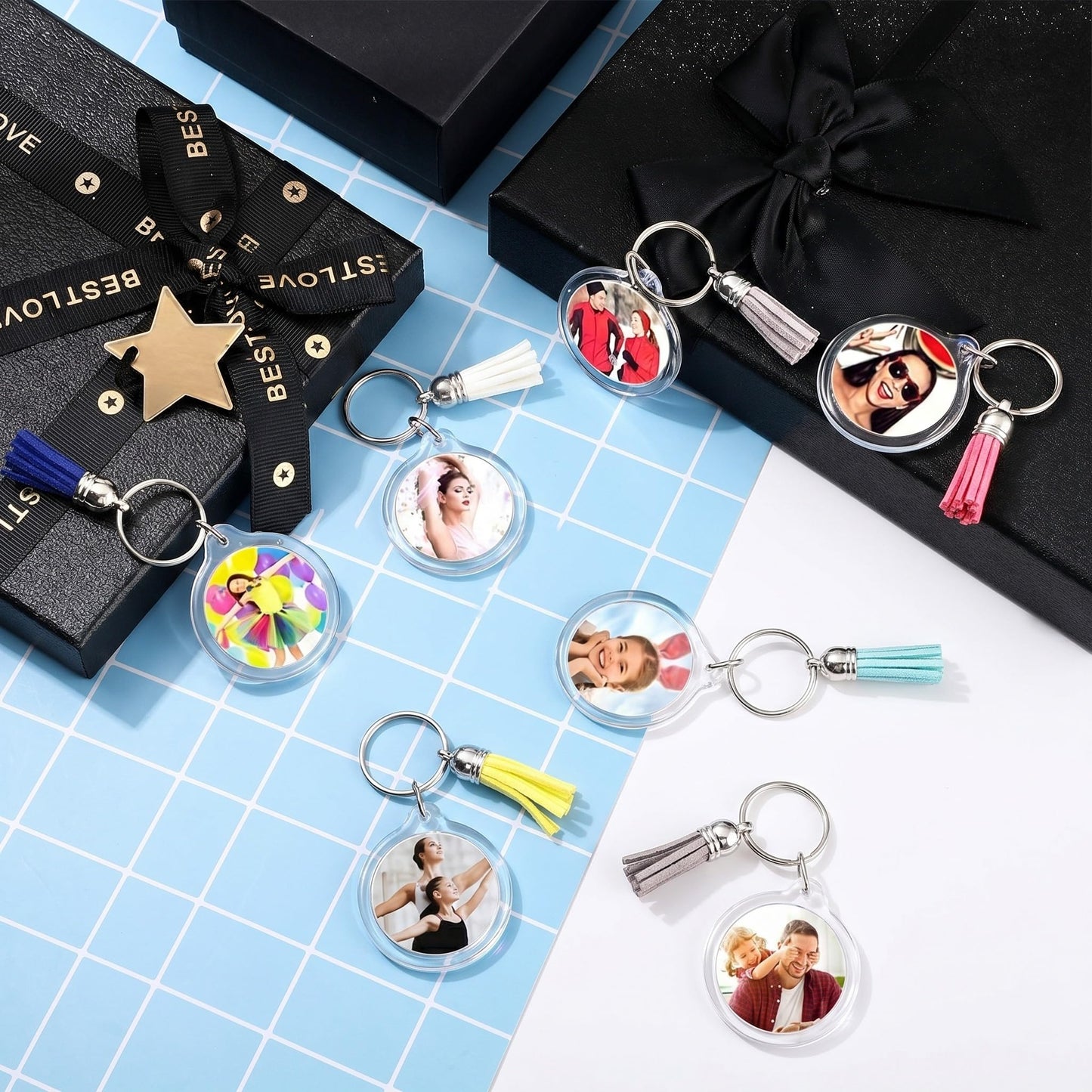 Yaomiao 50 Set Acrylic Photo Frame Keychain with Tassels, Custom Insert Photo Keyring Clear Blank Picture Keyring (Round)