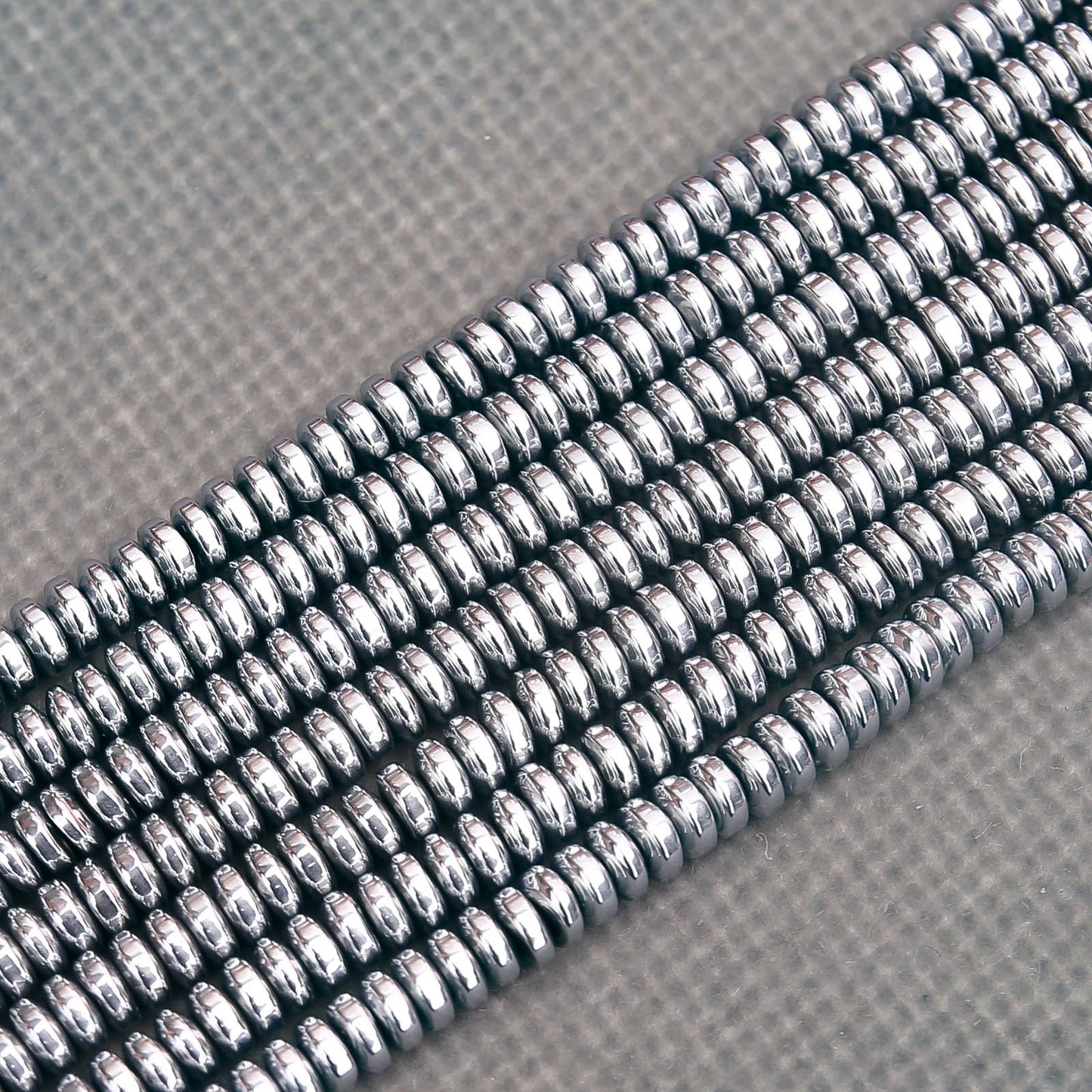 BONNY BOXX 1 Strand (150PCs) Natural 2 * 4mm Silver Hematite Rondelle Beads, Natural Abacus Disk Stone Beads Loose Spacer Gemstone for DIY Bracelet Necklace Jewelry Making