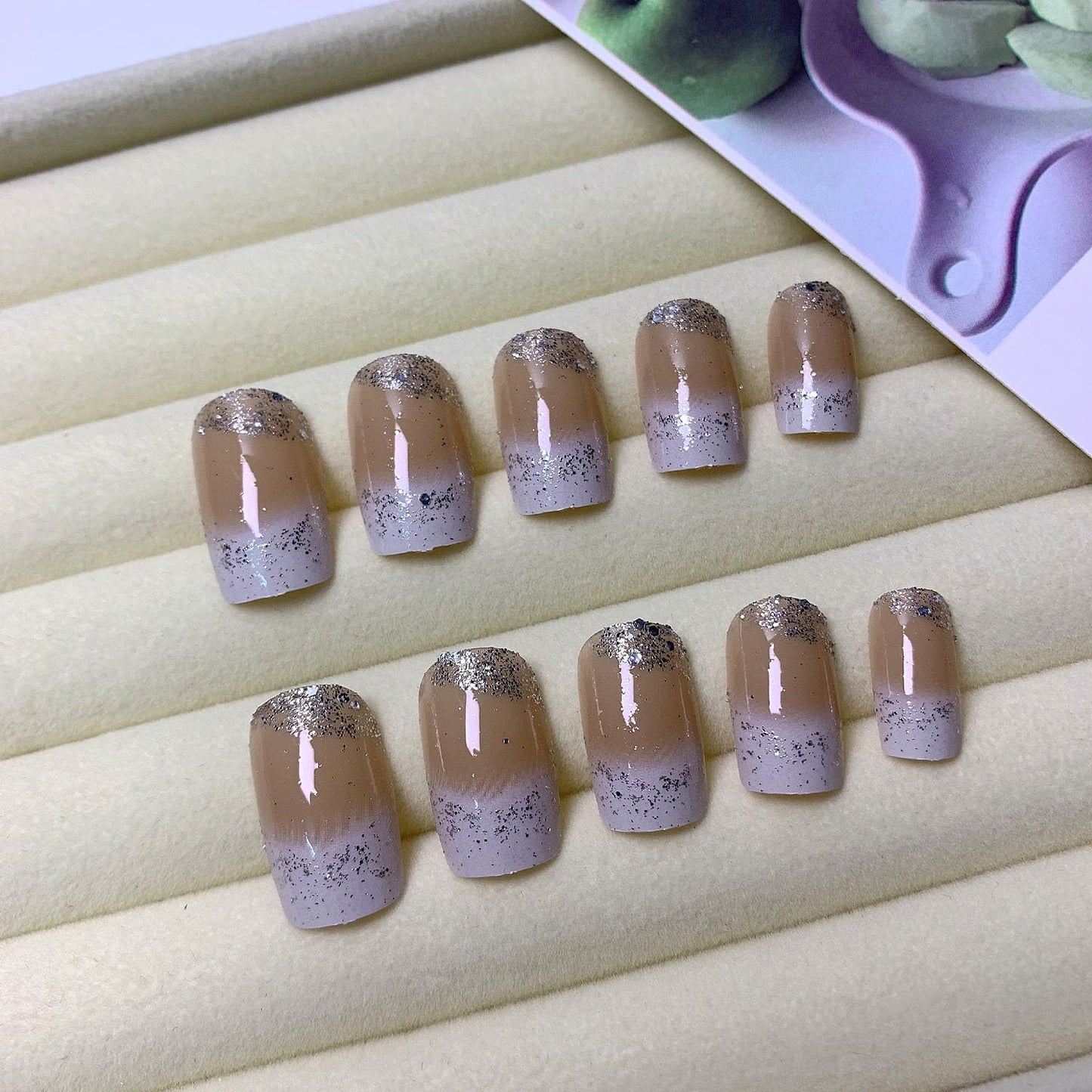 Square Press on Nails Meidum Short Fake Nails with Silver Glitter Designs Nude & White Translucent Nails Press ons Glossy Simple Acrylic Nails for Women 24 Pcs