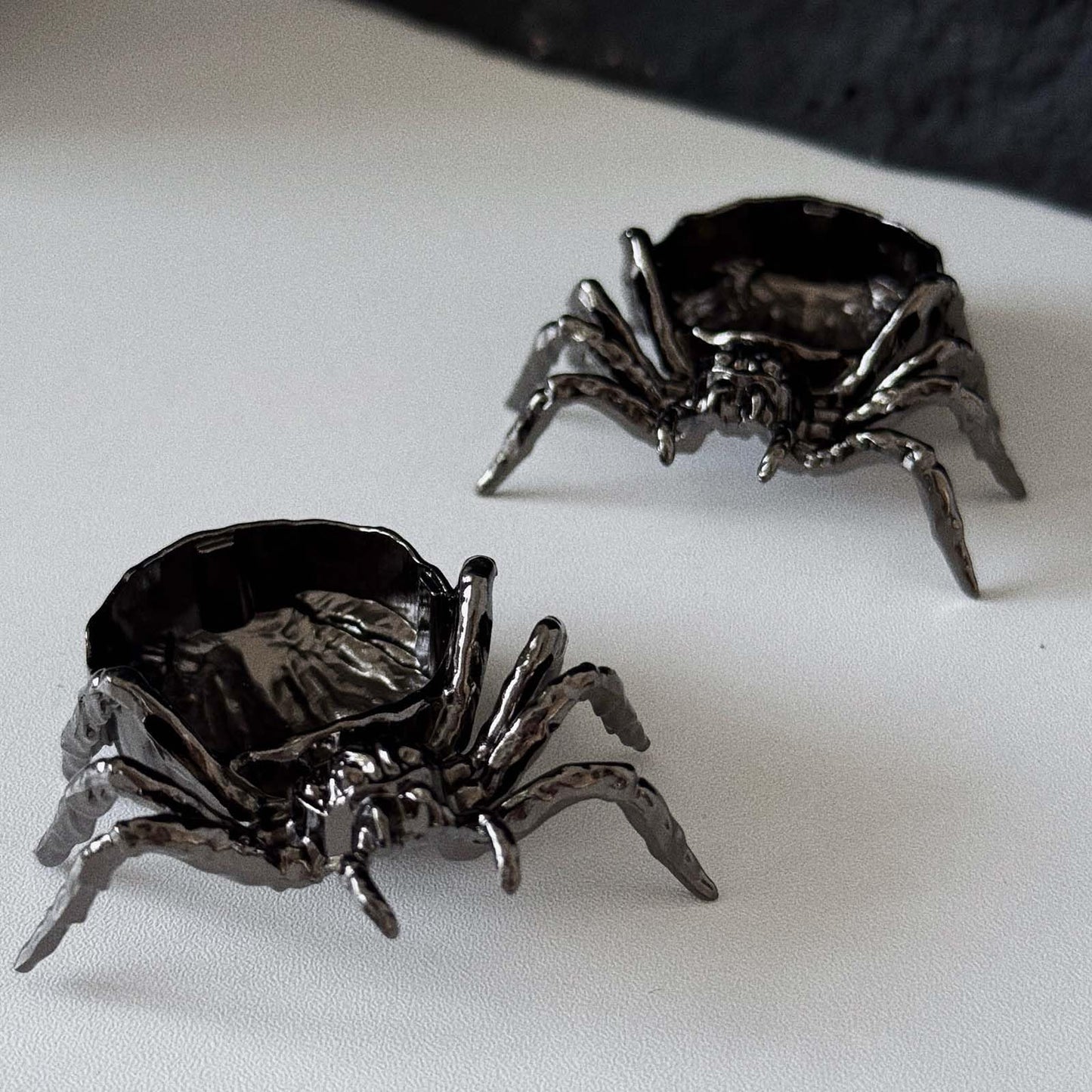 4 PCS Spider Incense Cone Holder Zen Aroma Diffuser Candle Holders, Halloween Decor Spiritual Reiki Table Ornament Healing Gift