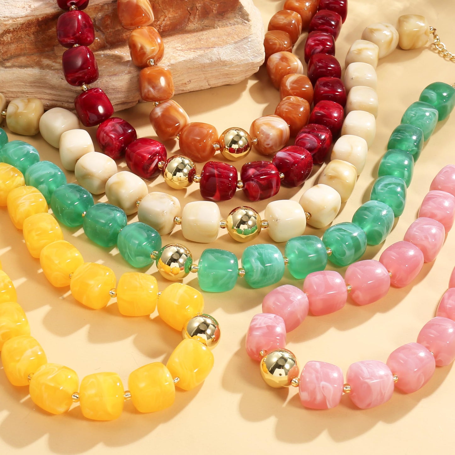 BREPINE Off-White Chunky Necklaces for Women Multicolored Large Square Resin Beads Necklace Trendy Bold Statement Beaded Summer Candy jelly Vacation Choker