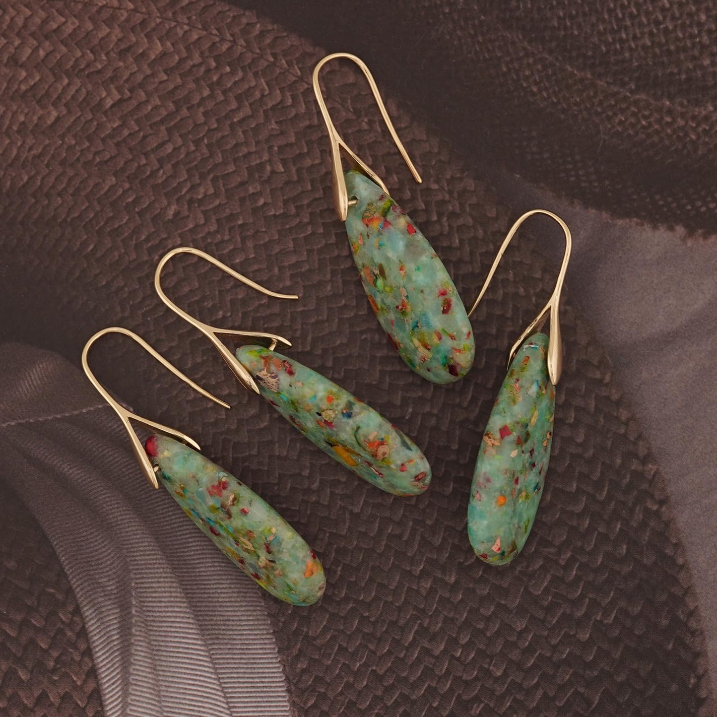 Sriomu Natural Healing Stone Fishhoop Dangle Drop Earrings Statement Gold silver earrings