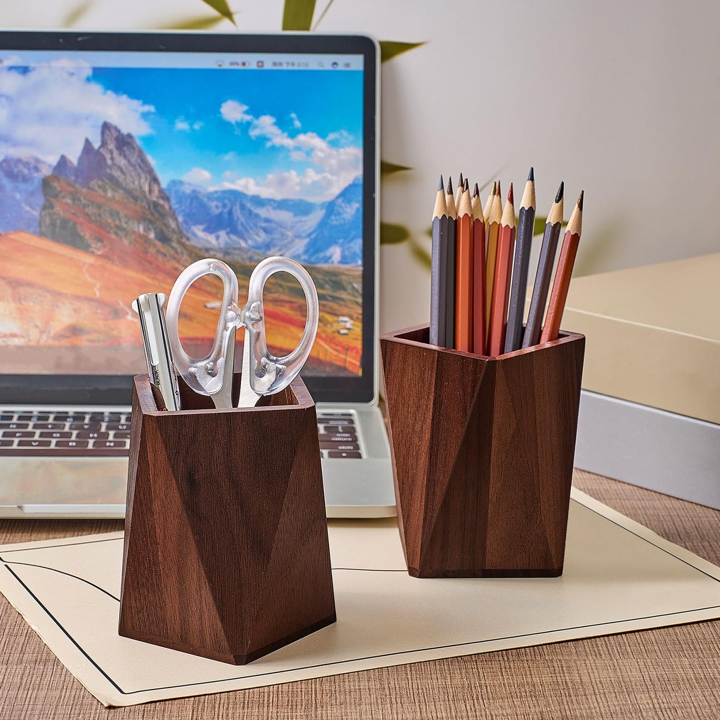 Henoyso 2 Pcs Wood Pen Pencil Holder Geometric Pencil Cup Stand Makeup Organizer for Pen Holder Desk Home Office Adults(Black Walnut)