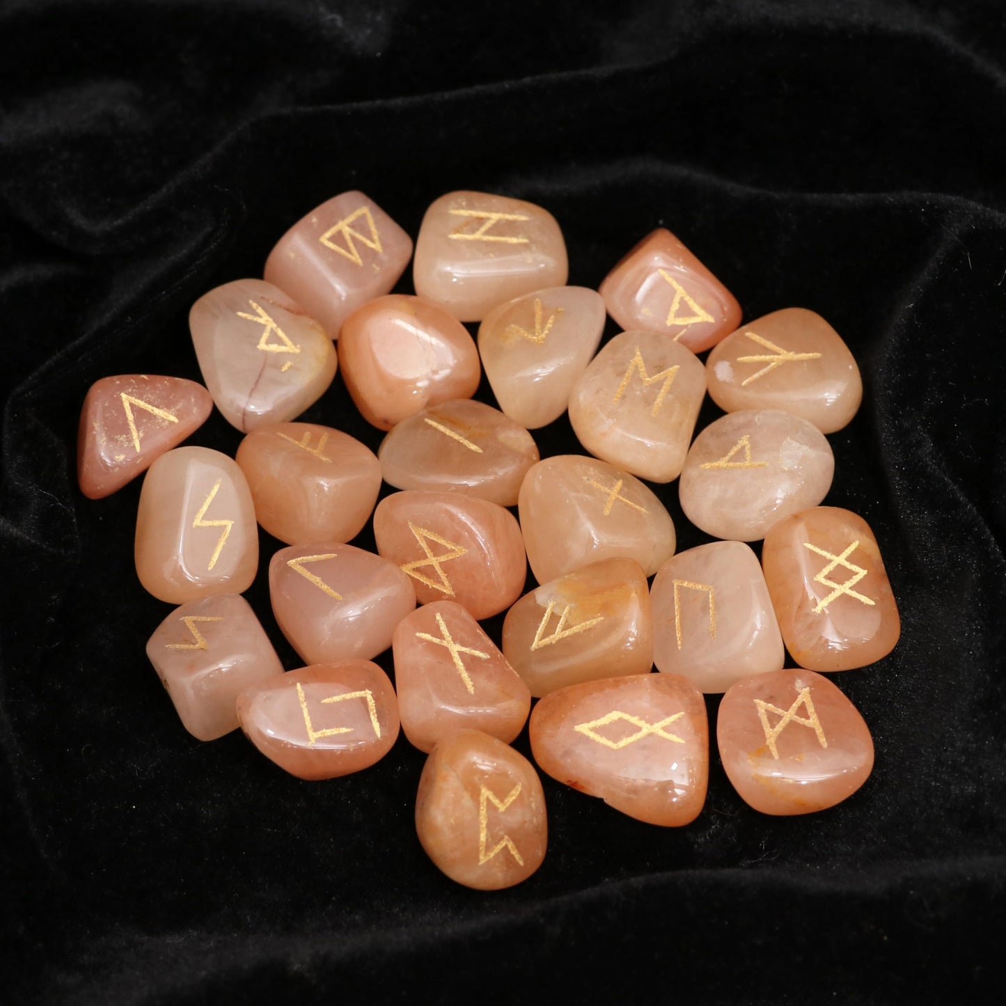 Crocon Red Aventurine Rune Stones Set Engraved with Elder futhark Crystal Runes Set, Reiki Healing runas for Meditation Chakra Balancing, Rune Stone for Beginners with Crystal Guide & Pouch |15-20 mm