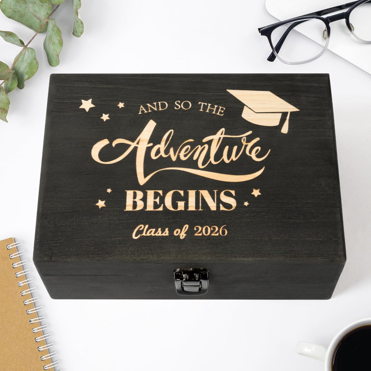 R HORSE Graduation Keepsake Wood Box, Engraving Wooden Memory Box for High School Graduates, Engraved Class of 2026 Graduation Gift for Him Her Party Favor & Memory Storage
