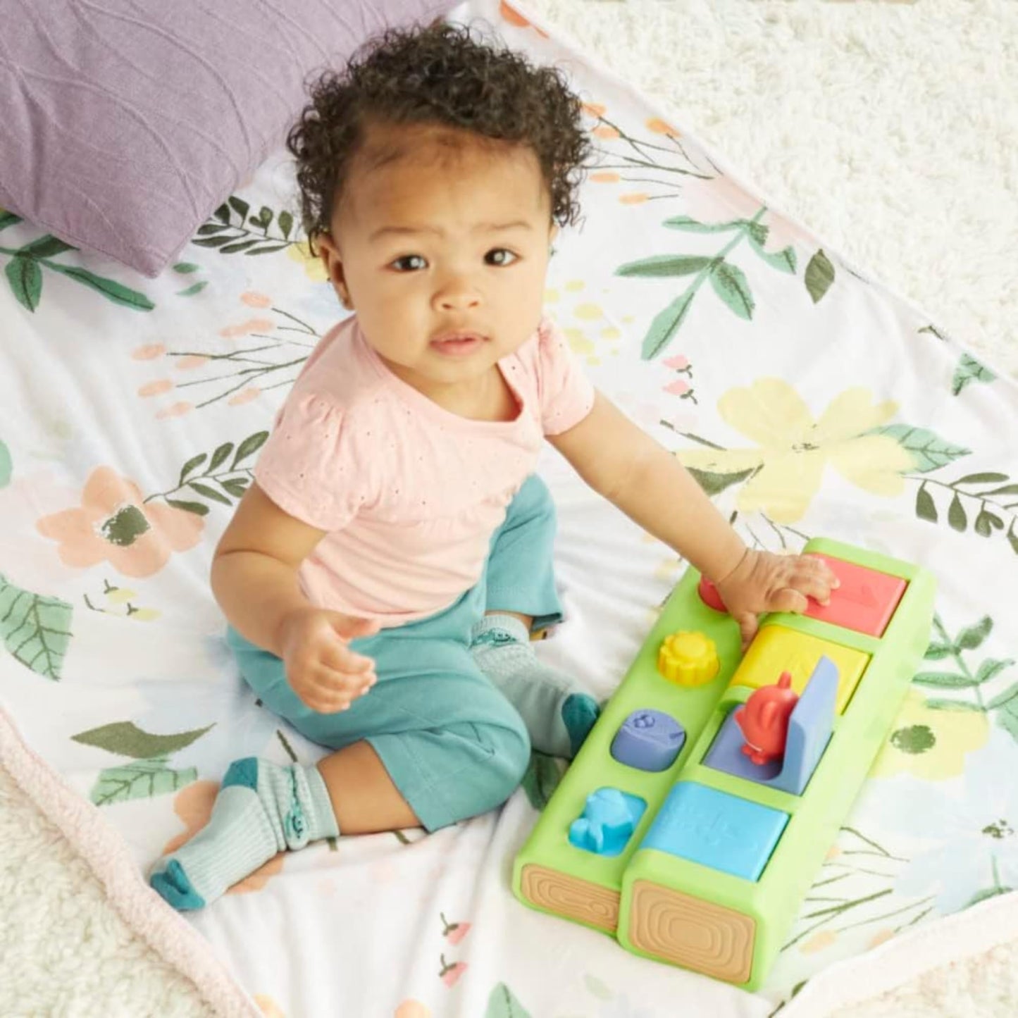 Playskool Pop 'n Peek Pals Pop-up Activity Toy for Babies and Toddlers Ages 9 Months+ (Amazon Exclusive)