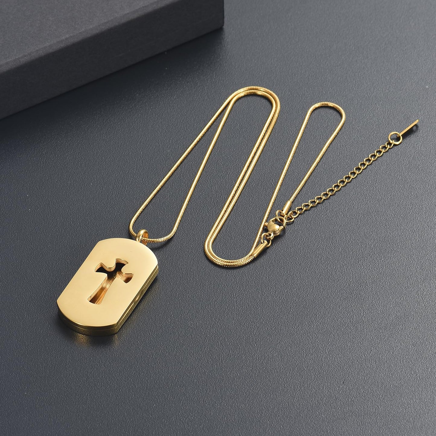 mingkejw Cross Essential Oil Diffuser Necklace Aromatherapy Pendant Locket Jewelry Stainless Steel Perfume Necklace| 22 Adjustable Chain| 12 Refill Pads| Gift Box