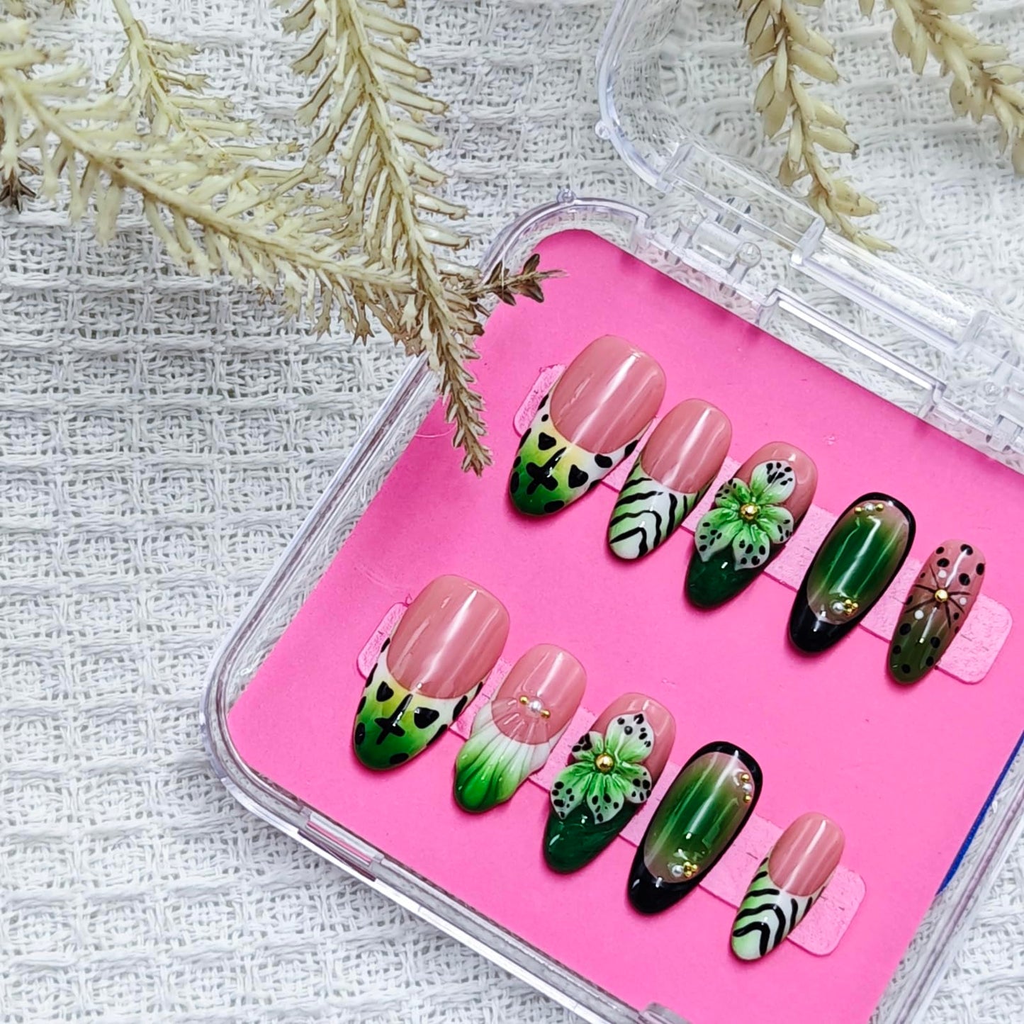 10 Pcs Handmade Press on Nails Medium Thick Fake Nails Green Almond False Nails with 3D Flower Design Luxury Hand-Painted Nails Unique Acrylic Nails Press ons Reusable Glue-Free Nails for Women (S)