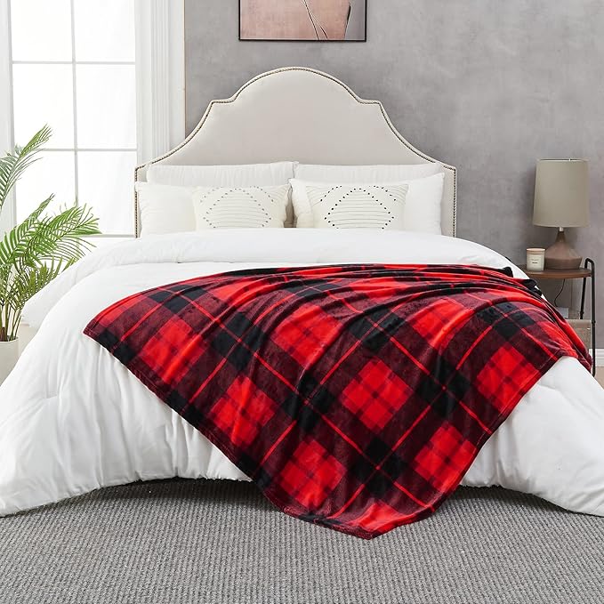 SOCHOW Flannel Fleece Throw Blanket 50 x 60 Inches, All Season Plaid Red Blanket for Bed, Couch, Car