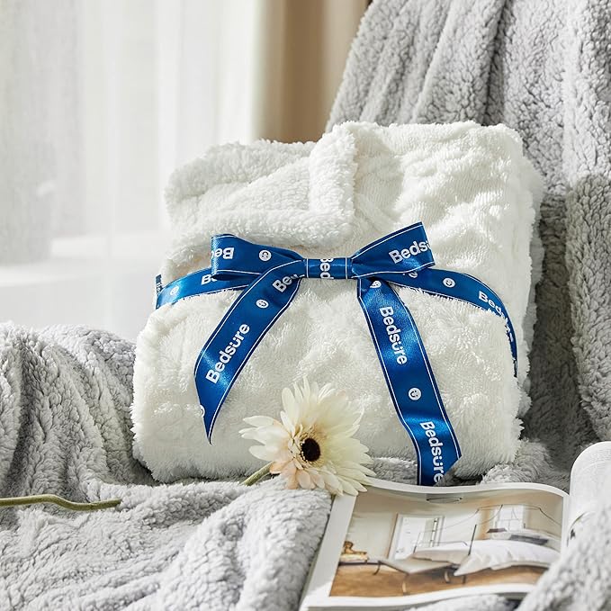 Bedsure Sherpa Fleece Blanket Twin Size for Bed - GentleSoft Fluffy & Cozy Cable Jacquard Tufted for Women Gift, Thick and Warm Blankets for Winter, Cream, 60x80 Inches