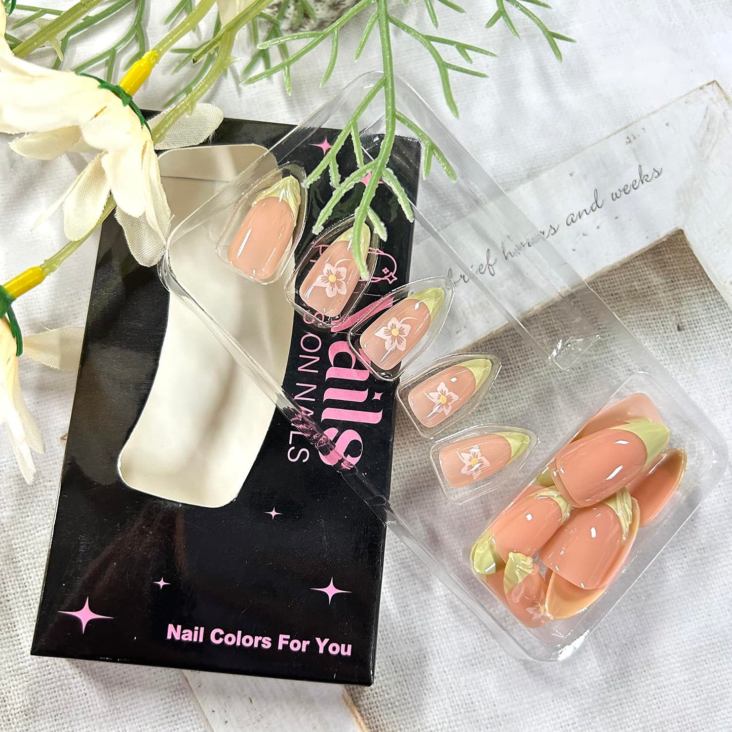 CJDLTS Green French Tip 3D Acrylic False Nails Flower Press on Nails Almond Medium Length Full Cover Glossy Nude Artificial Fingernails White Floral Pattern Design 24Pcs DIY Glue on Nails for Women