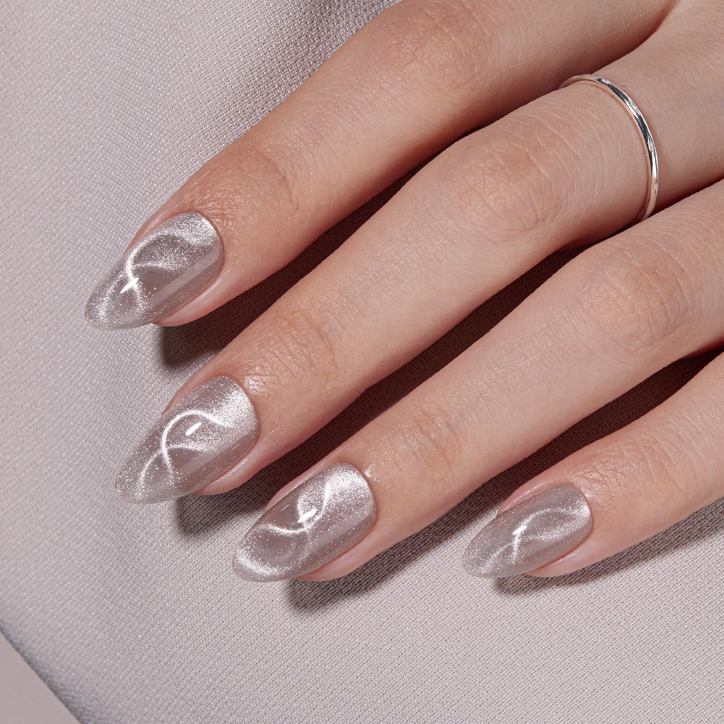 VSALON Press On Nails Short Almond, Nude Pink Cat Eye & Ribbon Cat Eye Silver Fake Press On Nails Set