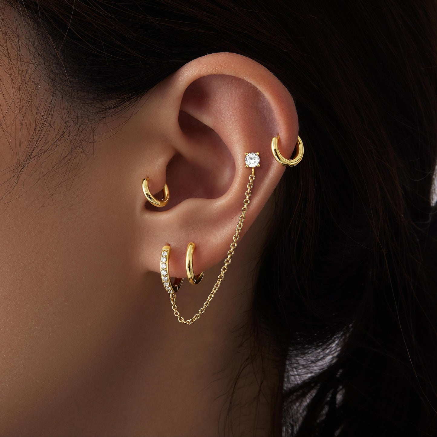 Gold Chain Hoop Stud Earrings for Women, Huggie Small Stack Cartilage Chain Hoop Stud Earring Sets for Multiple Double Piercing, Conch Helix Rook Tragus Daith Piercing Clip On Jewelry Set Gifts for Women