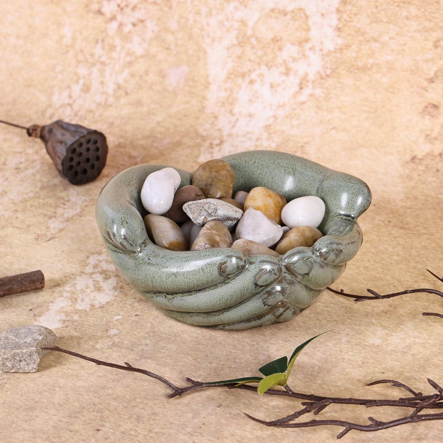 oliruim Ceramic Hands Bowl Dish Sculpture, Giving Hands Candy Holder for Succulent Planter, Crystal Rock Holder, Office, Keys Bowl for Entryway Table (Vintage Green)