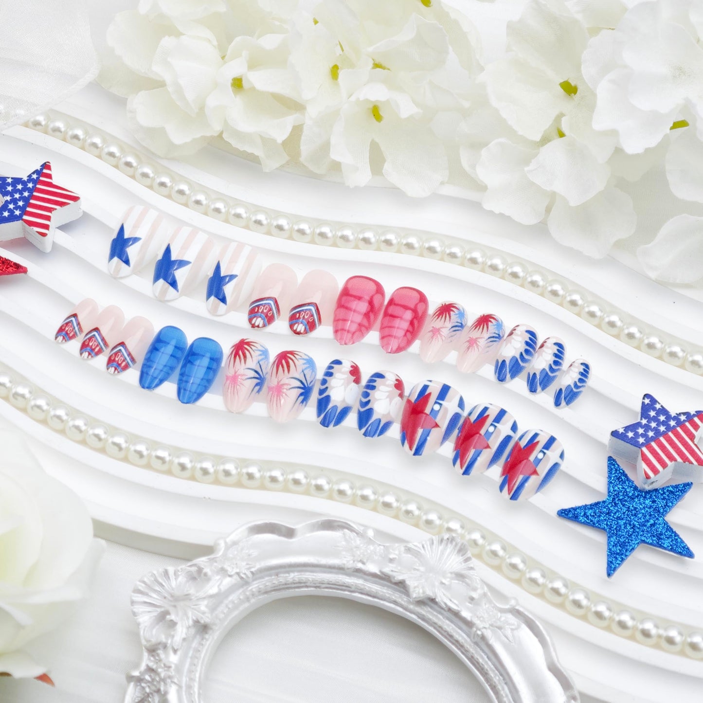 24Pcs Independence Day Press on Nails Short Almond Fake Nails Red White Blue Firework Star with Hand-Painted Palm Tree Summer Designs 4th of July False Nails Glue on Nails for Acrylic Manicure Salon