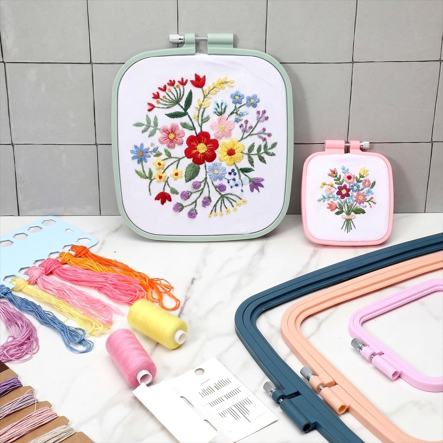 Yuanan 5 Pack 5 Sizes Square Embroidery Hoop, Plastic Embroidery Hoops Cross Stitch Hoops Reusable Embroiderys Hoop for Sewing, Needlework, DIY Projects-2.9"/4.3"/6.5"/7.7"/11"