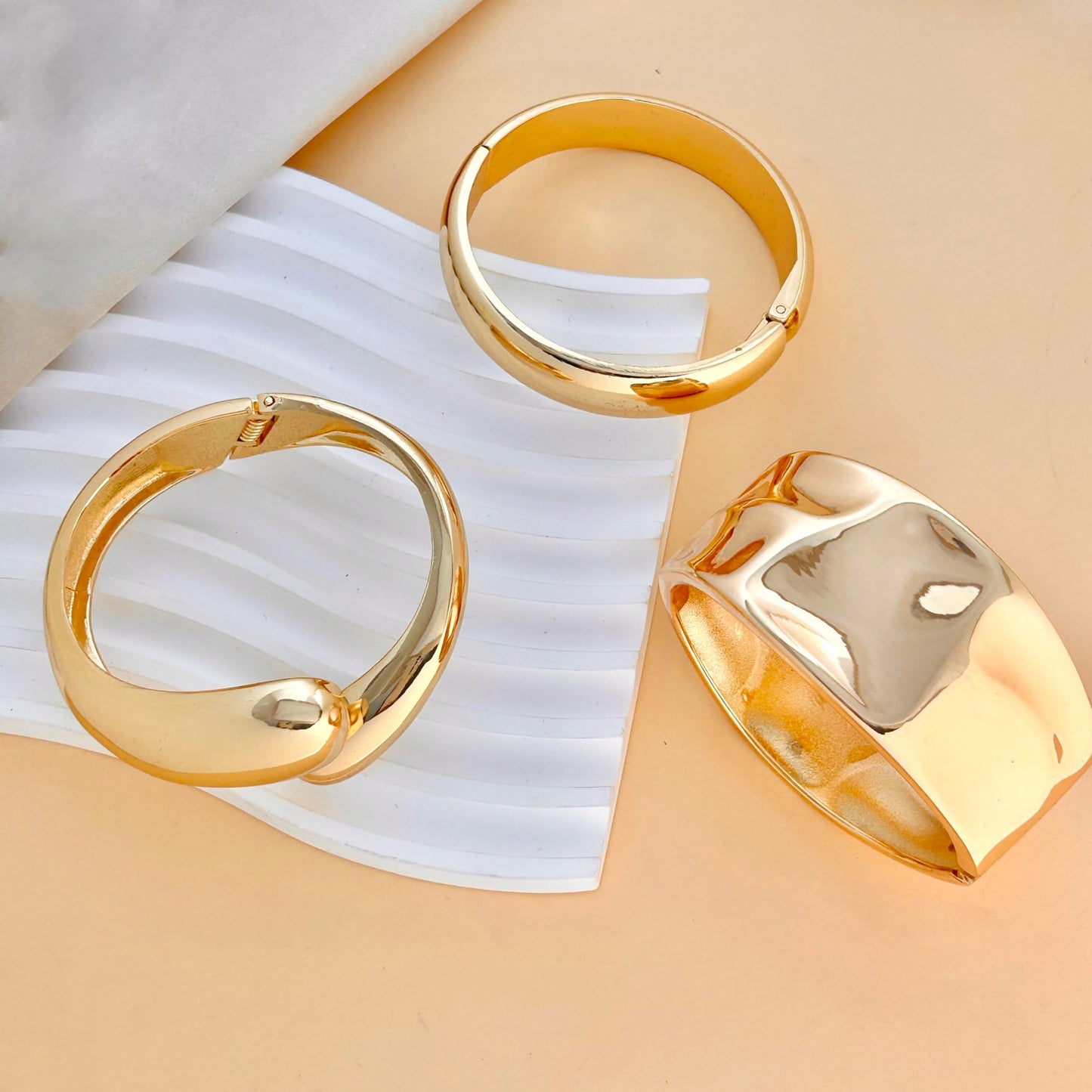 Moickoko Chunky Bangle Bracelets for Women,14k Gold Plated Dainty Cuff Stackable Bangles Set,Trendy Statement Cuff Bracelet Fashion Jewelry