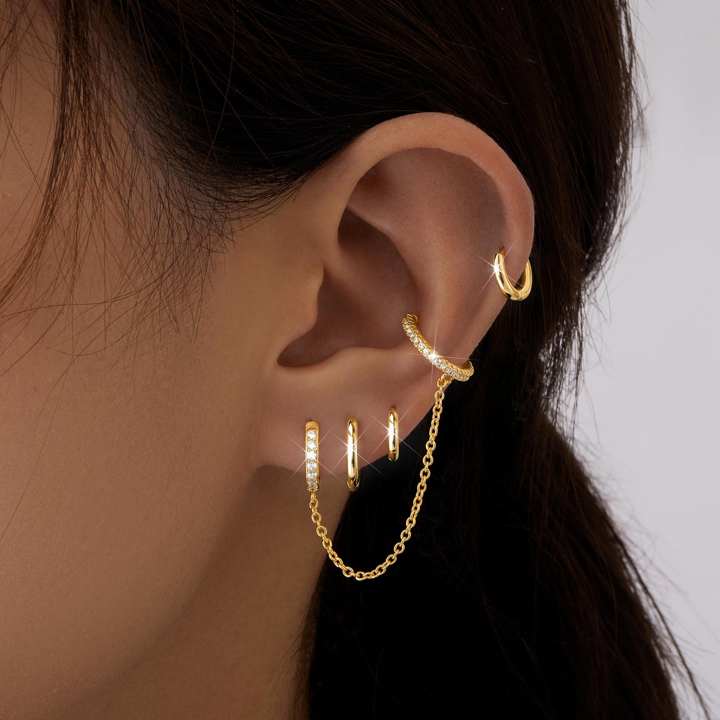 Gold Chain Hoop Ear Cuff Earrings for Women, Double Piercing Chain Huggie Small Stack Cartilage Hoop Cuff Earring Sets for Multiple Piercing, Conch Helix Rook Tragus Daith Clip On Jewelry Set Gifts