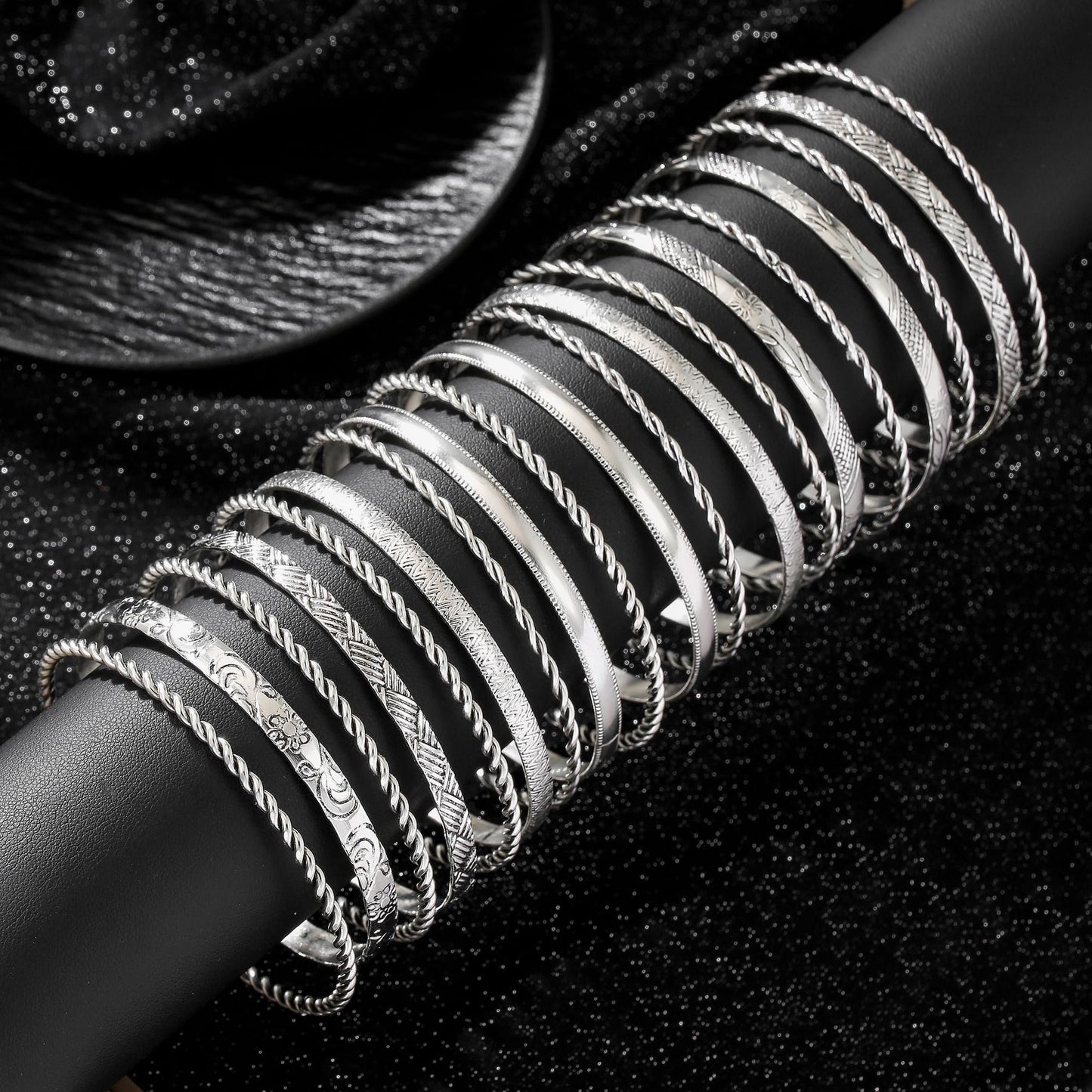 AYWFCBF Silver Bangles Bracelets for Women, 19 Pcs Boho Stackable Indian Bangles Multi Layer Textured Chunky Bracelets Jewelry Set for Women