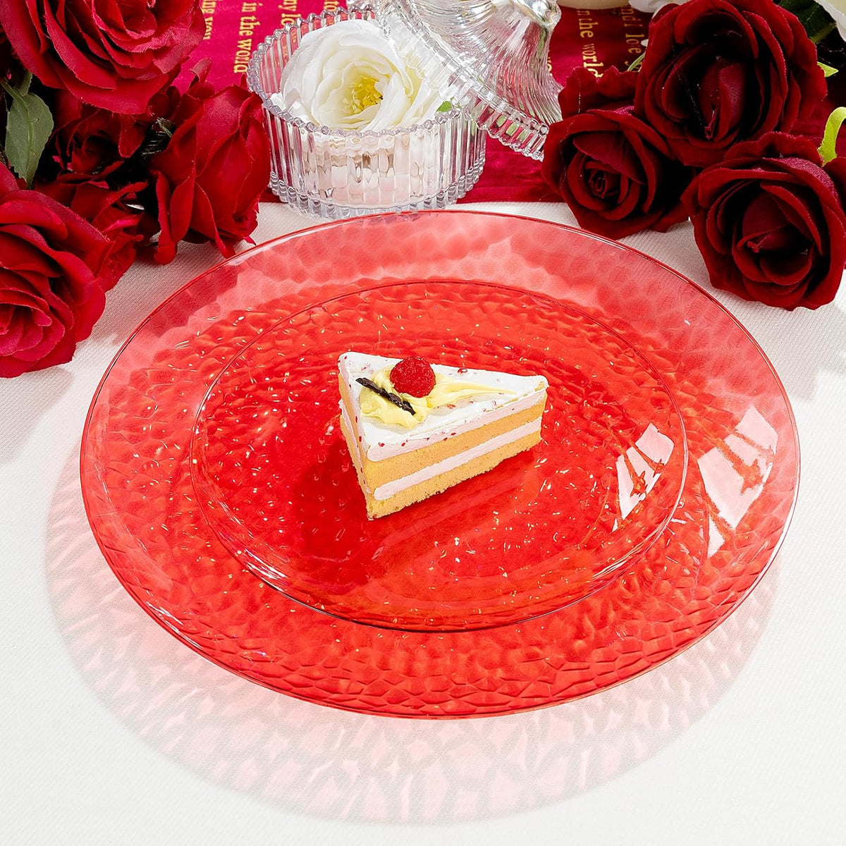Rubtlamp 60 Pcs Christmas Plasitc Plates, Heavy Duty Red Plates Disposable,Clear Red Disposable Plates, red Hammered Plastic plates Include 30 Dessert Platos, 30 Dinner Platos for Party