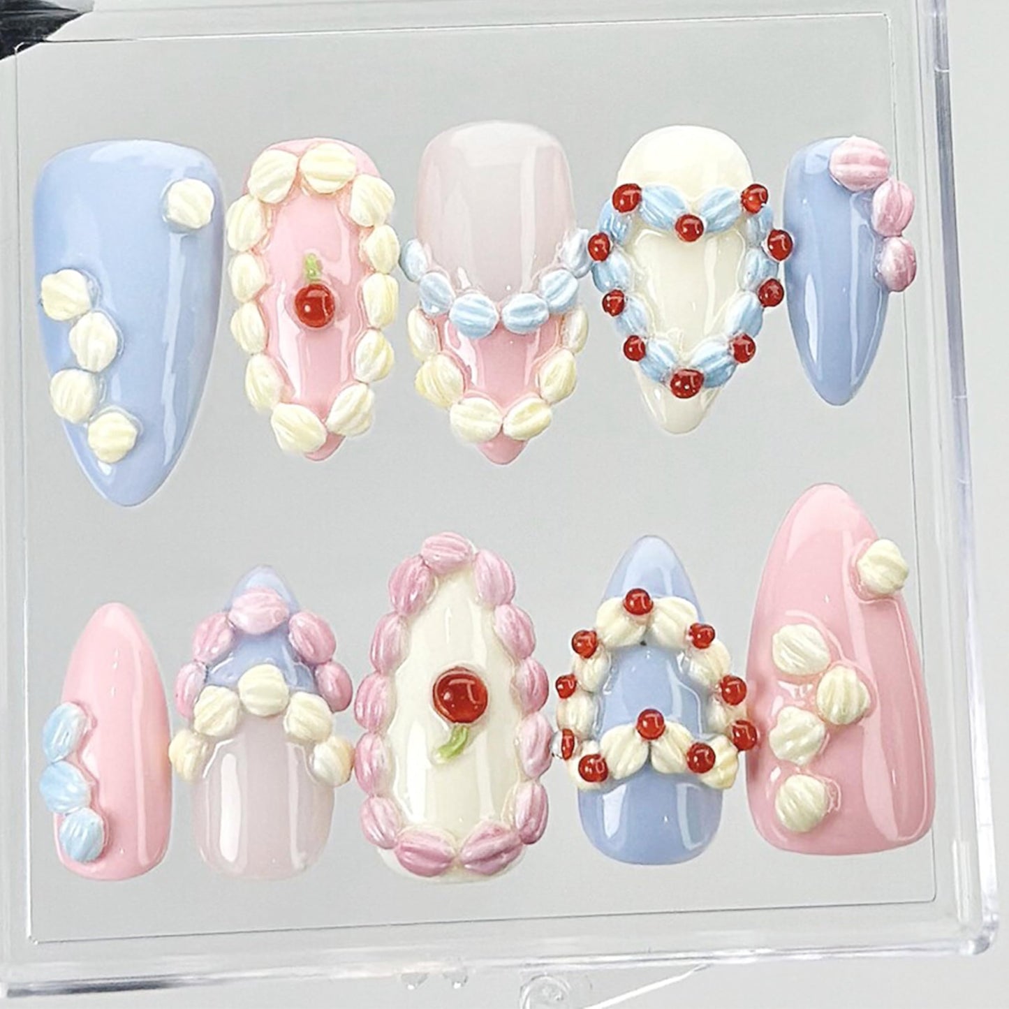 3D Nail Art Silicone Mold with 6 Embossed Designs – DIY Gel Carving Mold for Manicure, Ruffles, Chains & Bows – Nail Decoration Craft Mould for Women and Professionals