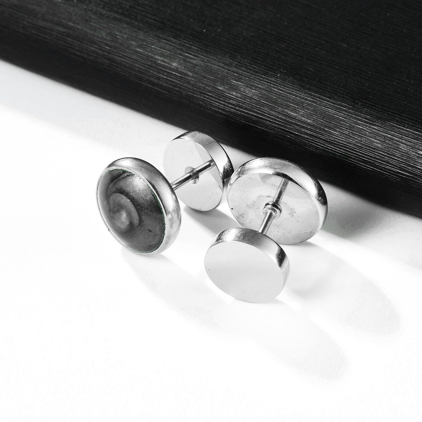 Screw Flat Back Stud Earrings Titanium Black Surgical Stainless Steel Barbell Earrings for Women Men Hypoallergenic for Ssentive Ears Punk Dot Ear Studs