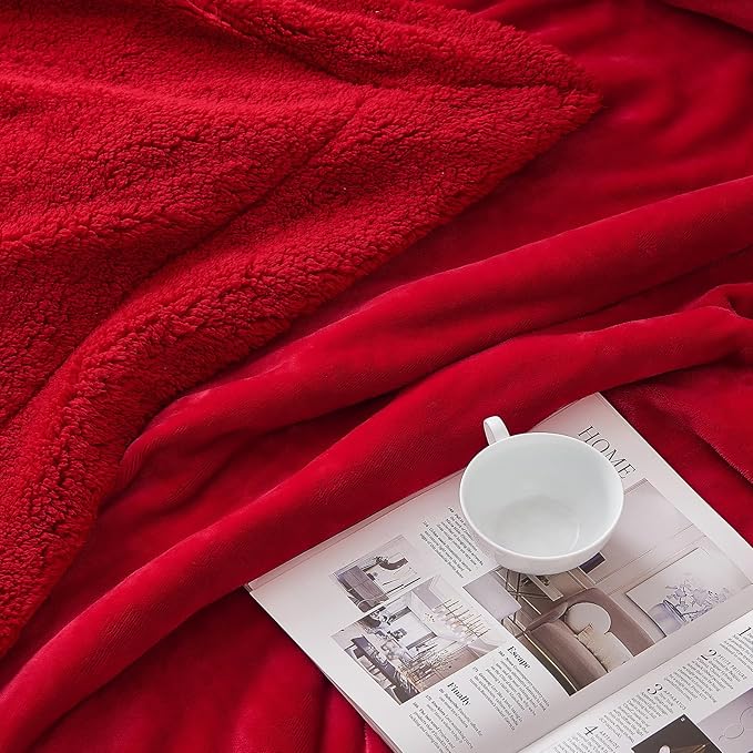 SOCHOW Sherpa Fleece Throw Blanket, Double-Sided Super Soft Luxurious Plush Blanket Throw Size, Classic Red, 50x60 inches