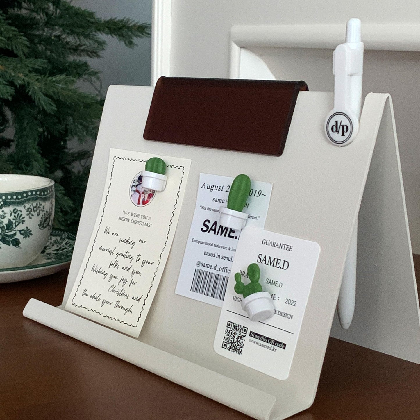 ALUA - Perpetual Calendar Premium Desk Calendar Reusable Yearly Planner Eco-Friendly and Timeless Design (Sand Cream)